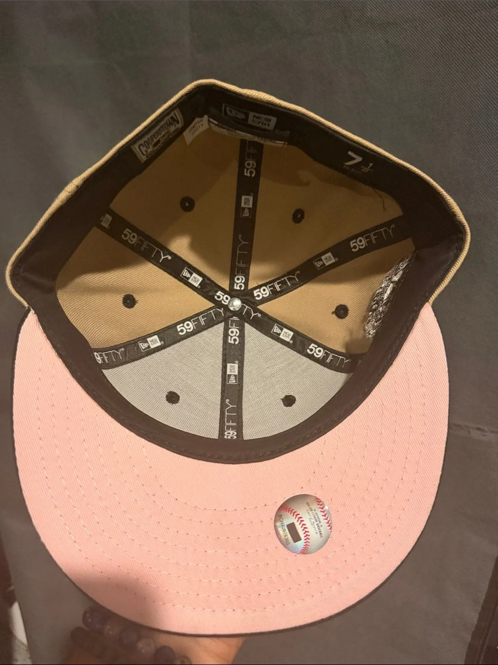 New Era Two-Tone LA 59FIFTY Fitted Cap in Khaki and Black